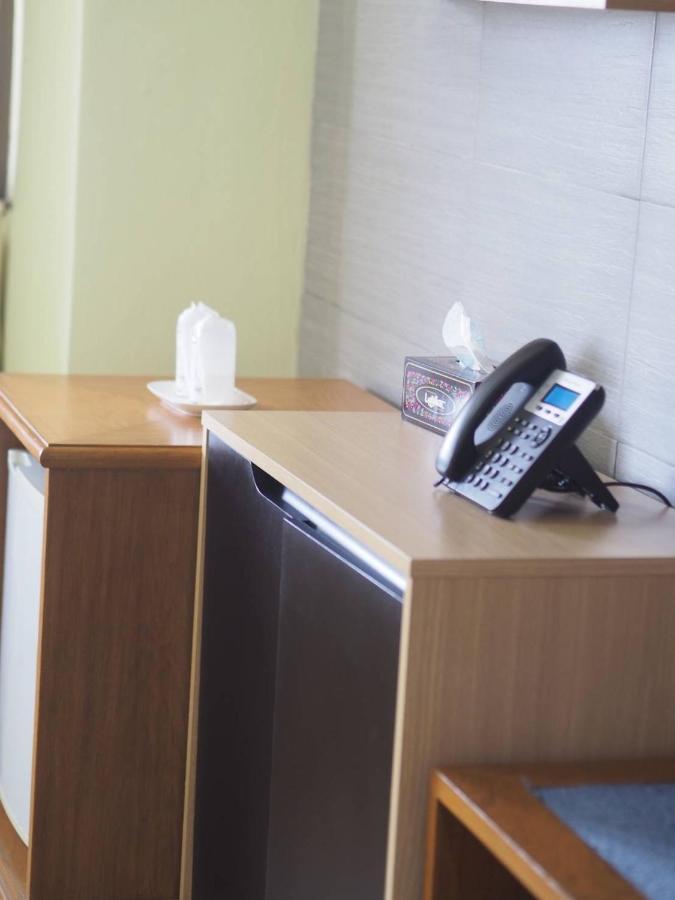 Phuphanplace Hotel Ban Phang Khwang Tai Екстериор снимка