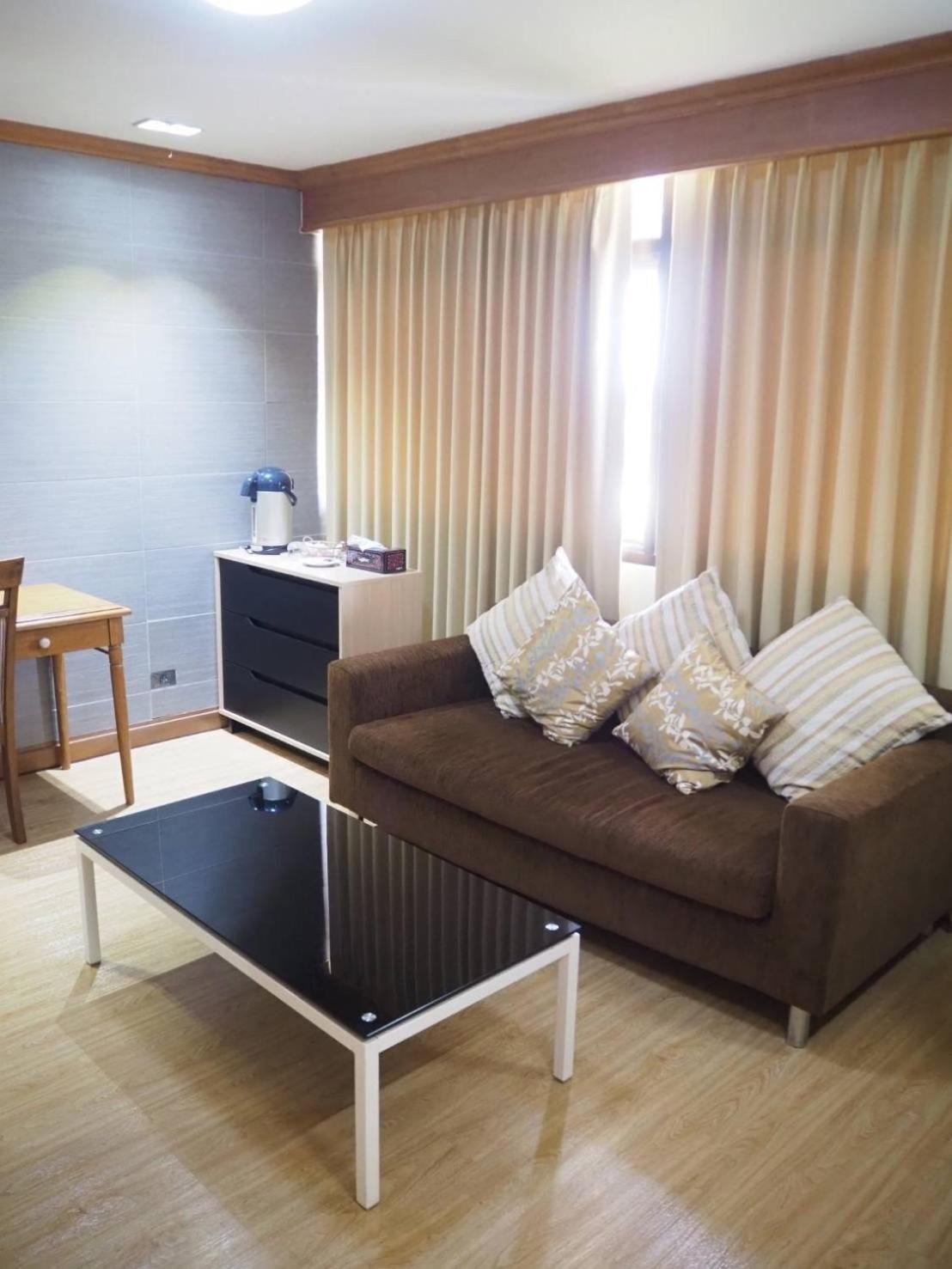 Phuphanplace Hotel Ban Phang Khwang Tai Екстериор снимка